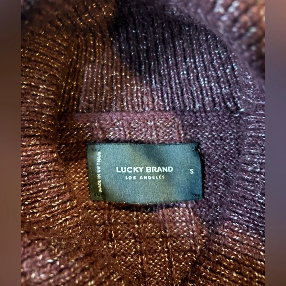 NWOT Lucky Brand Women’s‎ Size Small Maroon Textured Stitch Turtleneck Sweater